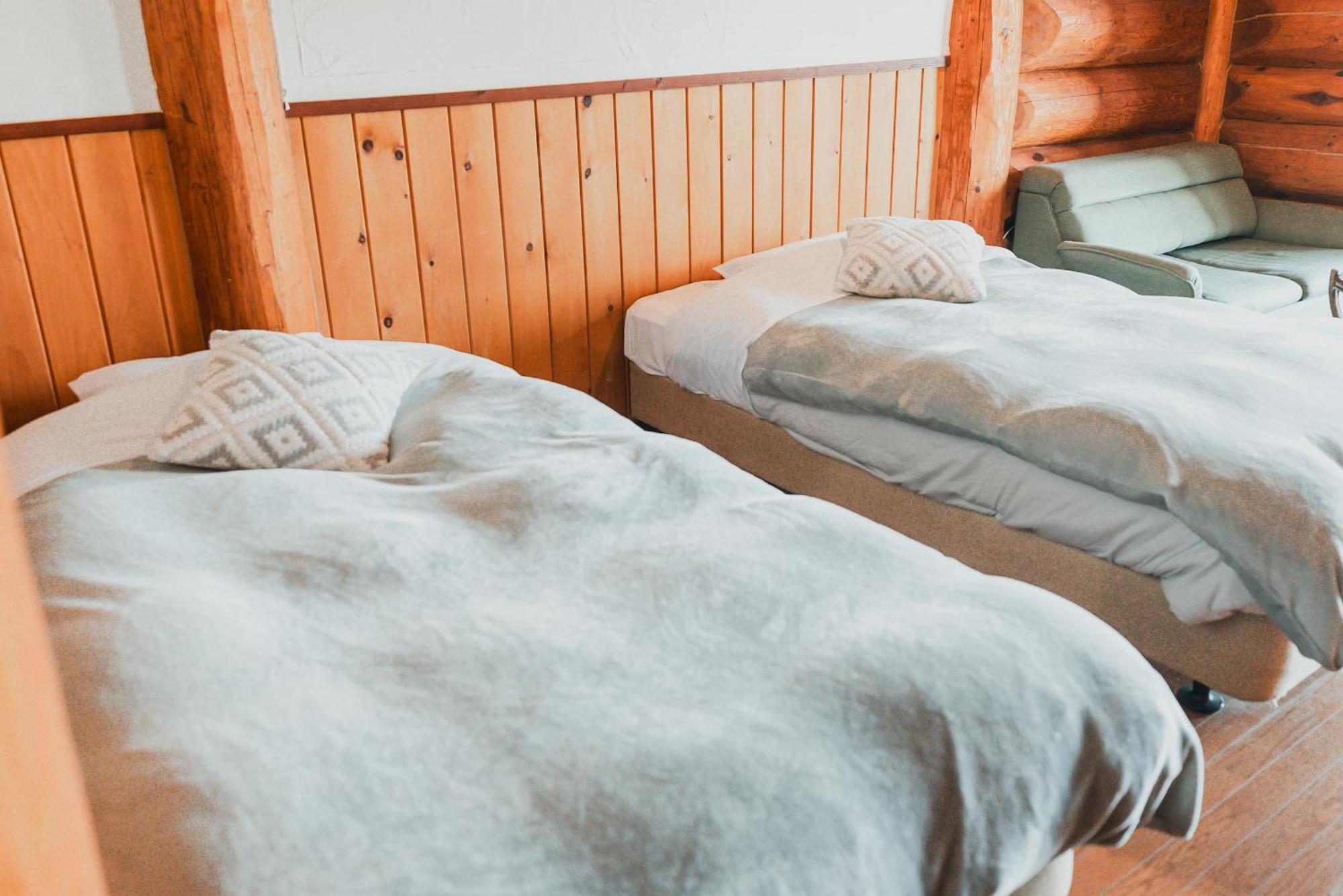 Hakuba Brownie Cottages Bagian luar foto
